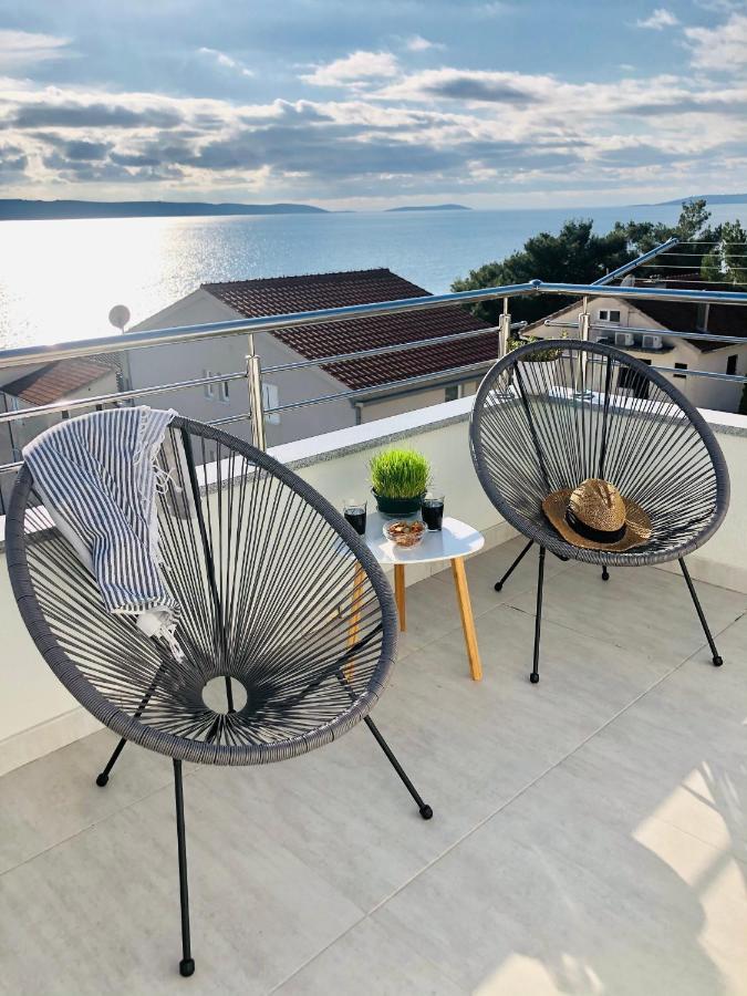 Villa Dani Sea & Pool Apartments Трогир Екстериор снимка