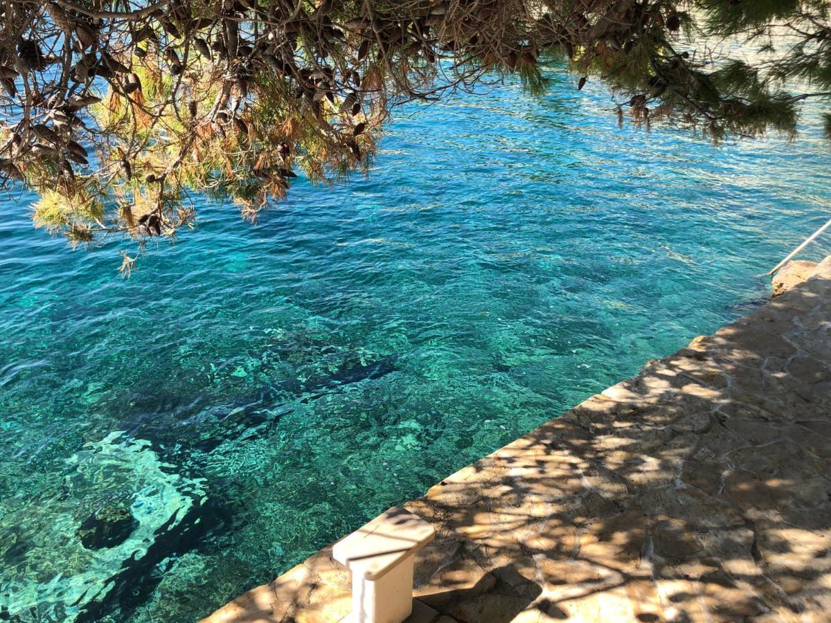 Villa Dani Sea & Pool Apartments Трогир Екстериор снимка